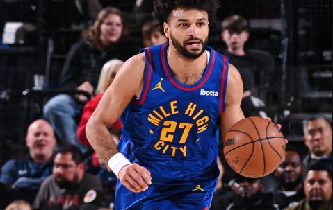 开云体育-穆雷连续二十场比赛得分超过关键助攻，湖人挑战极限！的简单介绍