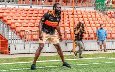 开云体育- 哈登关键节点回归赛场,阿森纳带队取胜了吗 